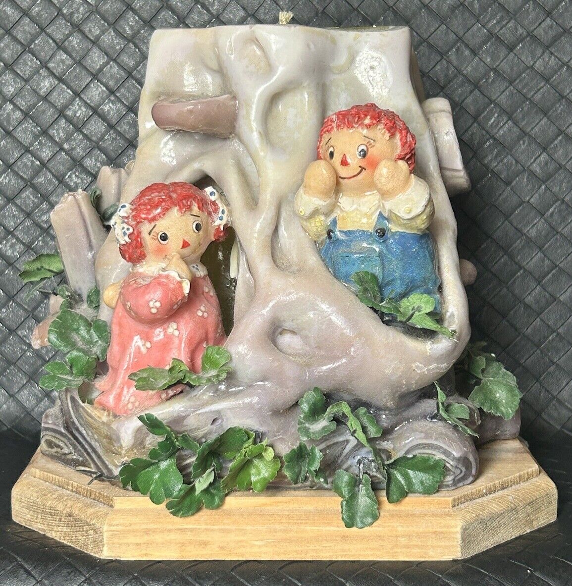 Raggedy Ann And Andy Sculpted Tree Stump Candle Vintage Unmarked Dusty