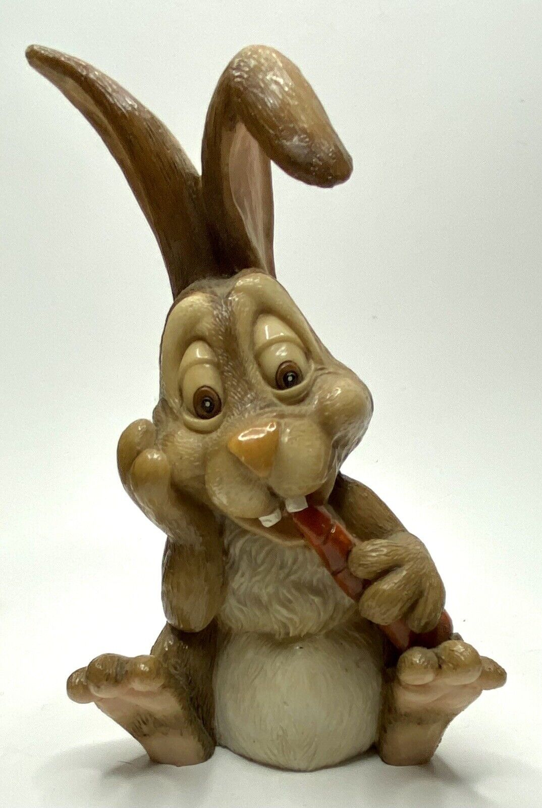 Little Paws Bailey the Rabbit Figurine #LPS63. ARORA 2010 6”