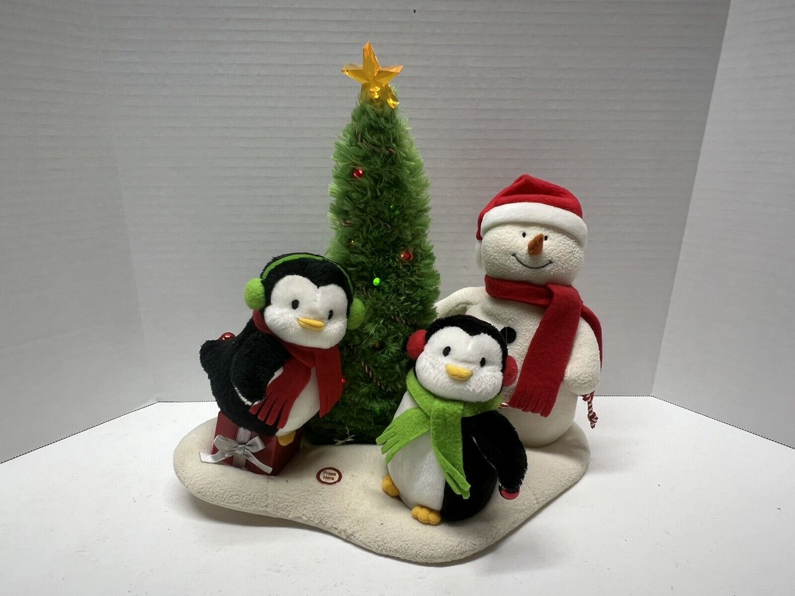 Hallmark Jingle Pals Very Merry Trio Rockin’ Around Christmas Tree WORKS Music