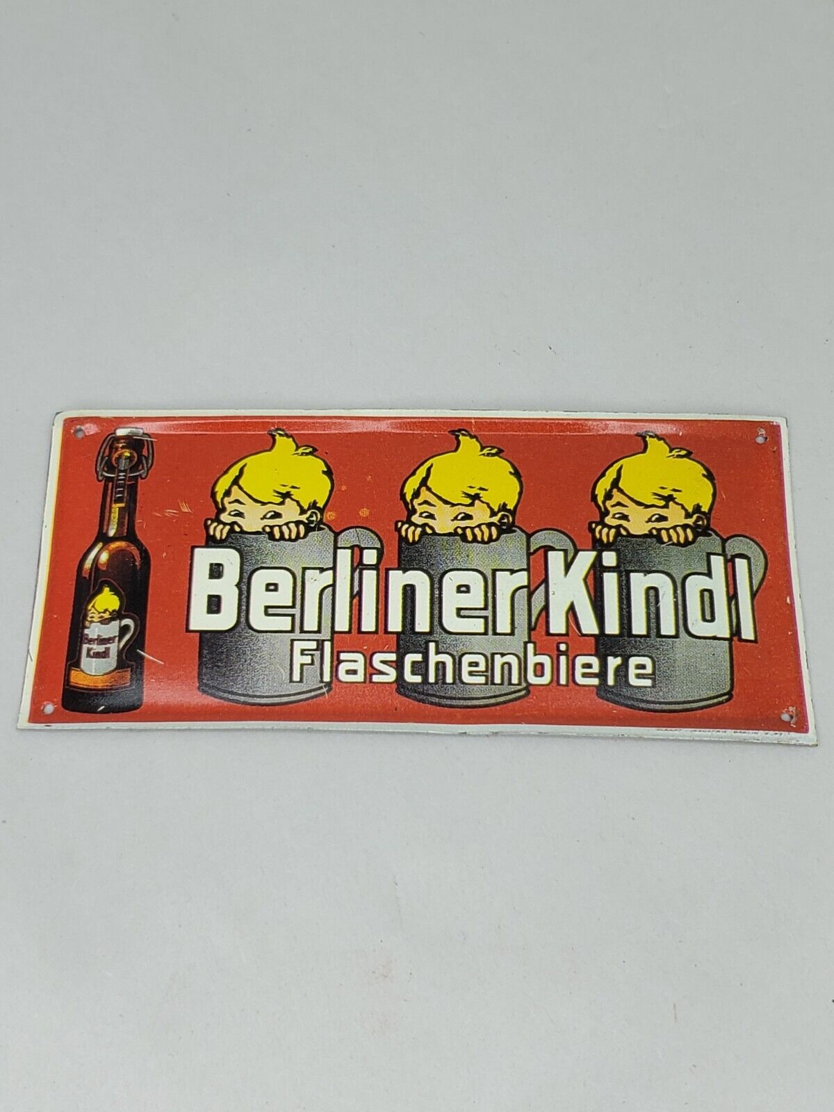 German Metal Beer Sign Berliner Kindl Flaschenbiere kleinesgewölbtes Blechschild