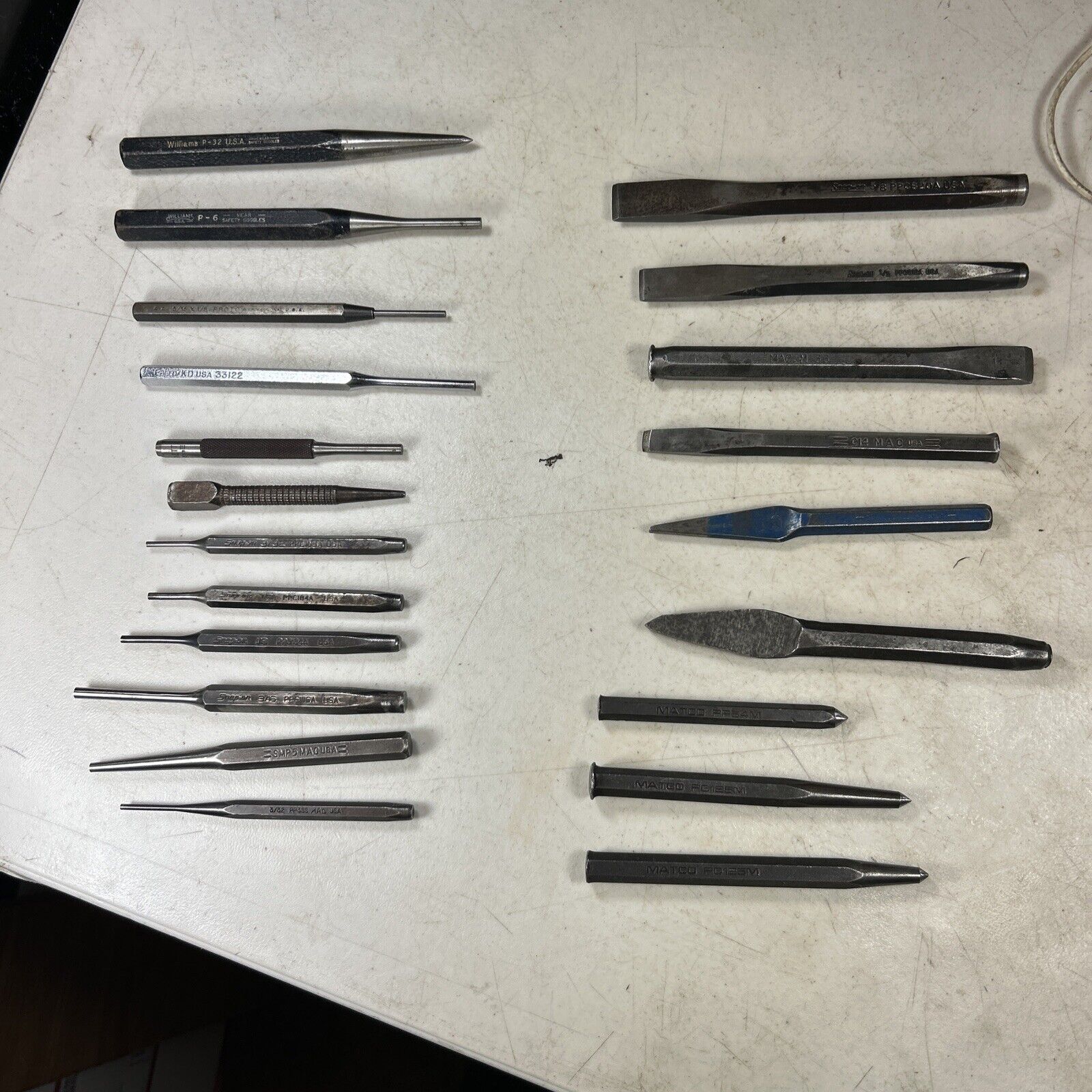 Big Lot Of Chisels And Punches Various Sizes & Brands, Snap On,Mac,Matco & More