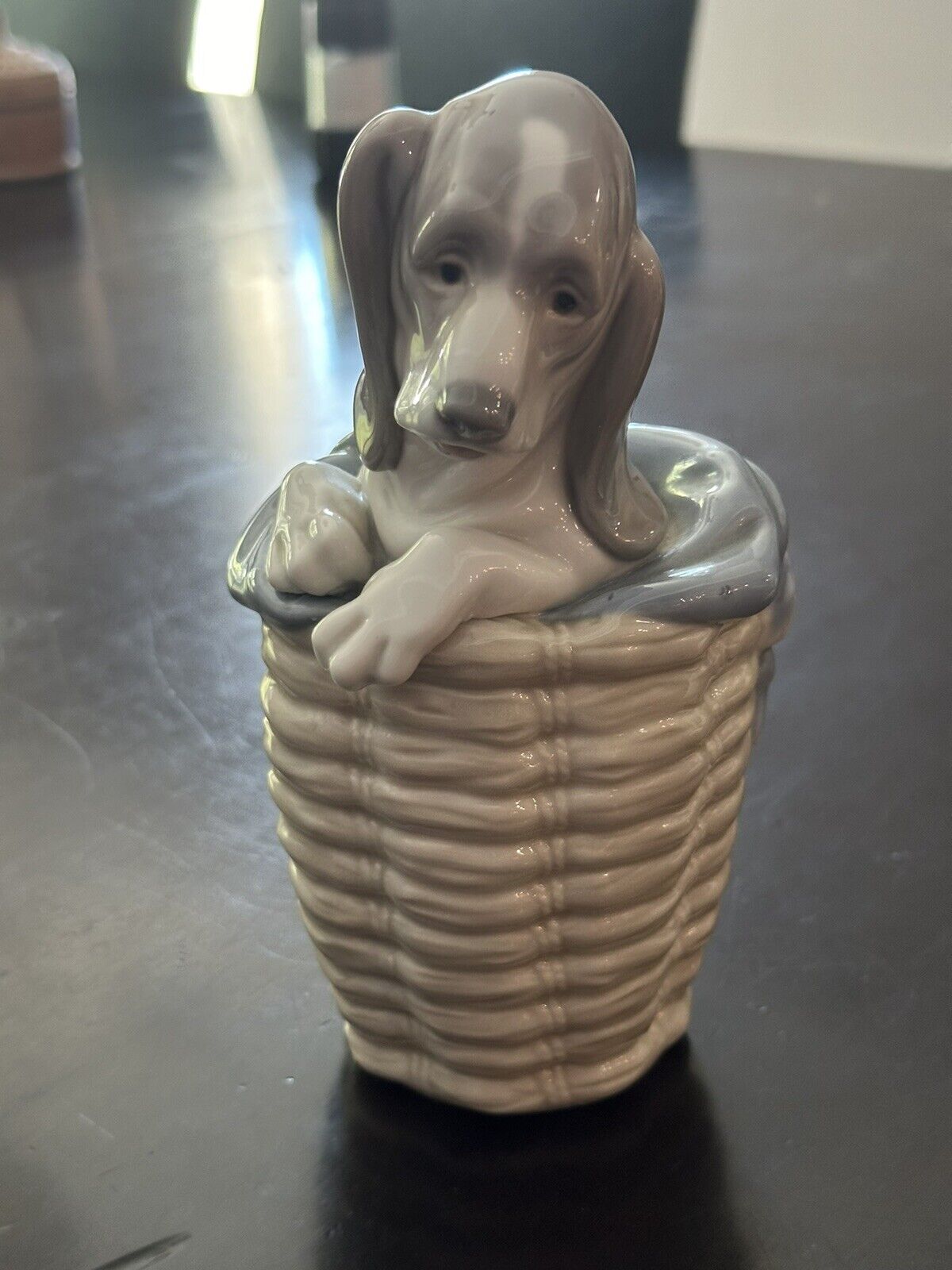 Lladro 1128 Dog in a Basket  Retired  Mint Condition No Box