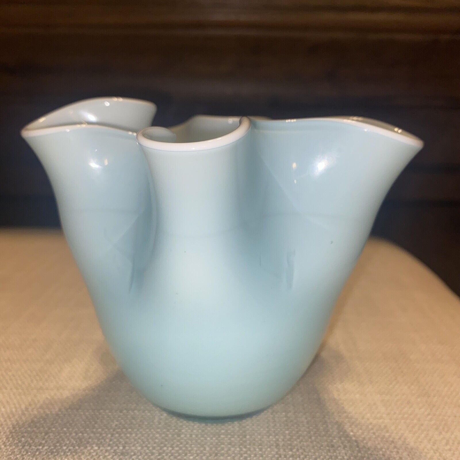 Vntg Hand Blown Art Glass Vase baby blue Handkerchief Rim
