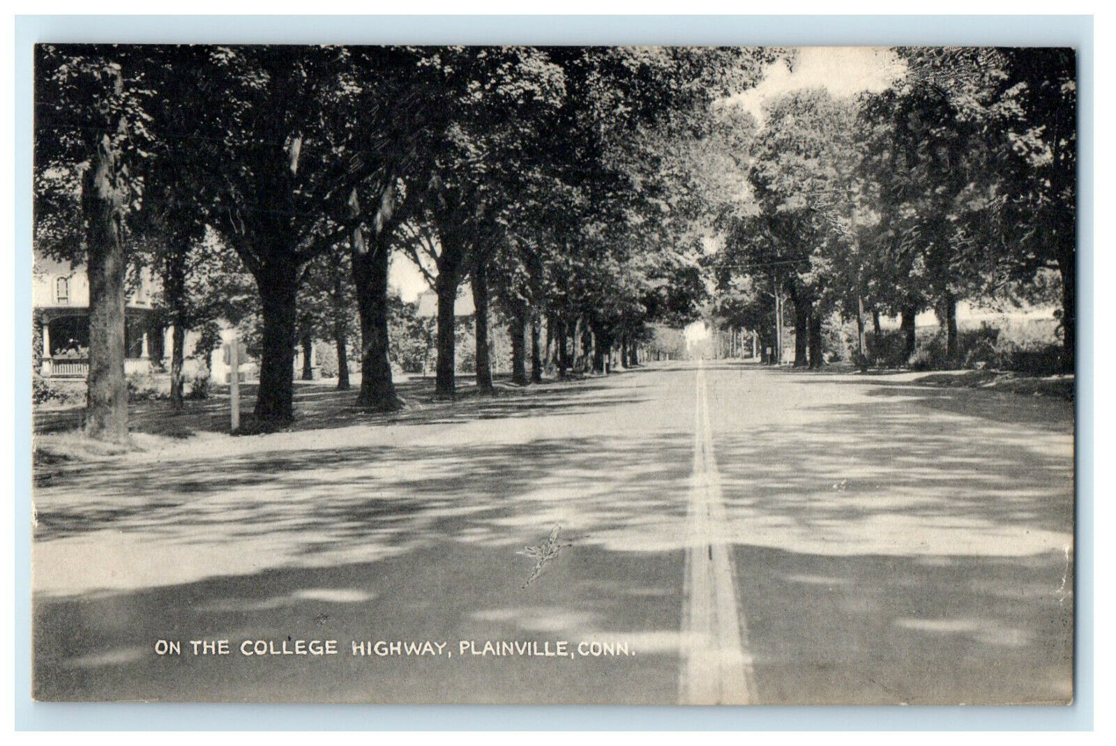 c1940s On The College Highway, Plainville, Connecticut CT Vintage Postcard