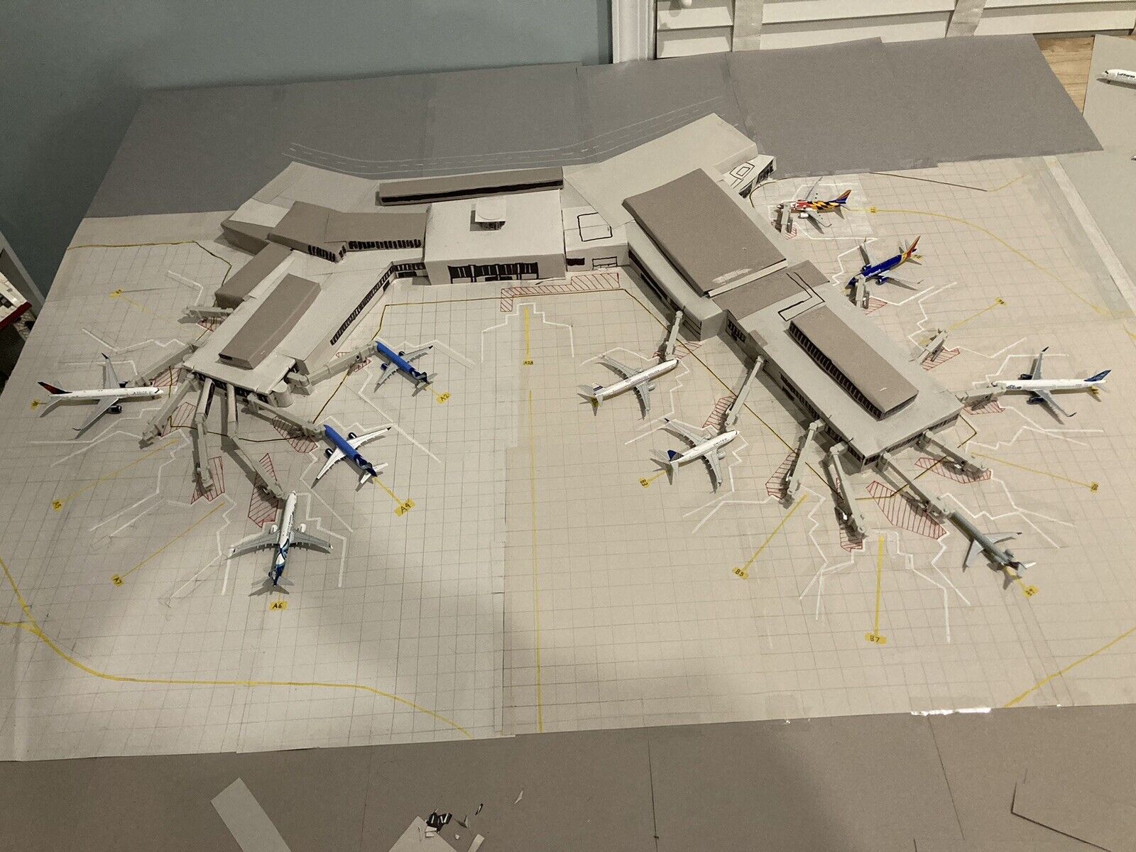 1:400 Scale Custom Charleston CHS Model Airport Replica