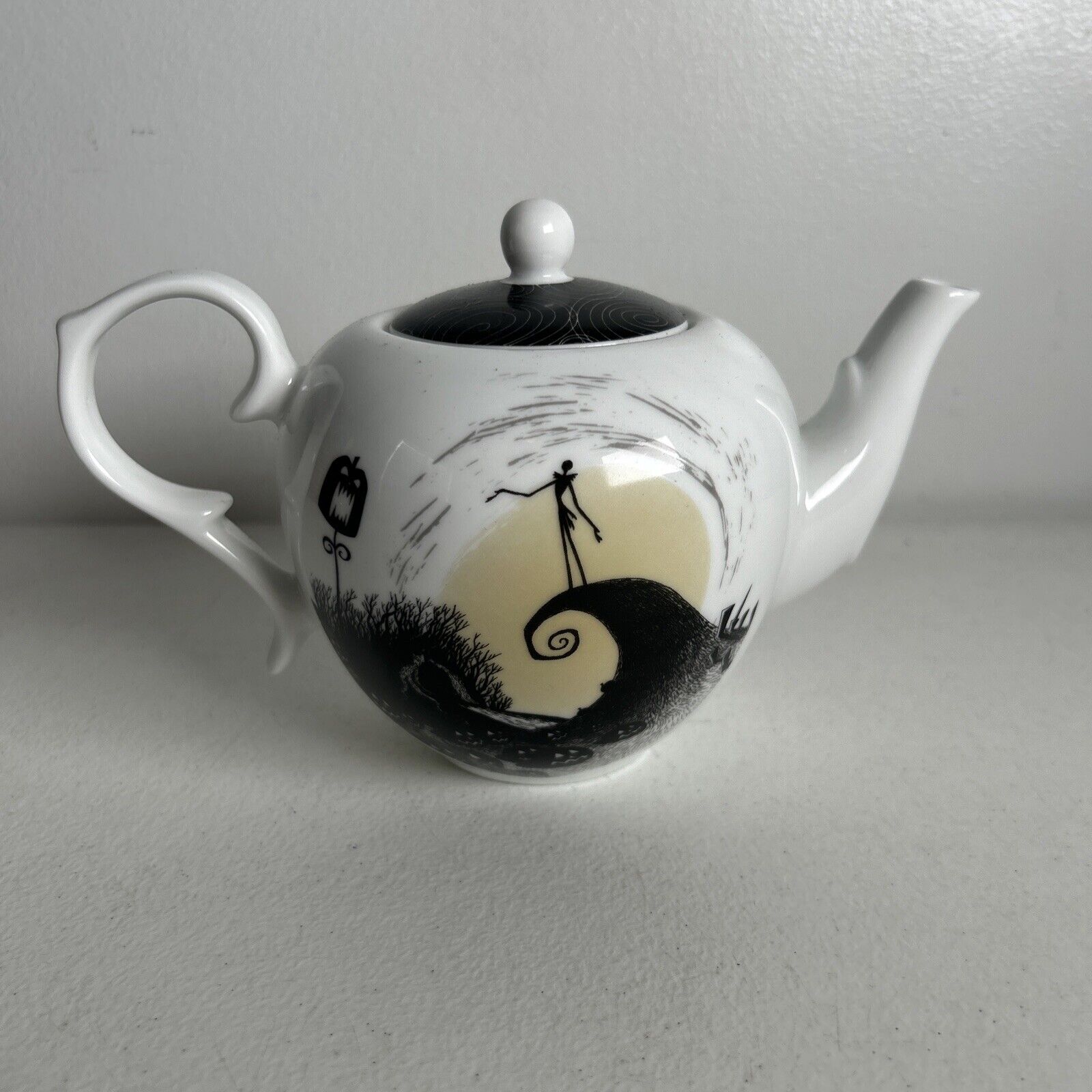 Nightmare Before Christmas Tea Pot Ceramic RARE Delicate 25th Anniversary Jack