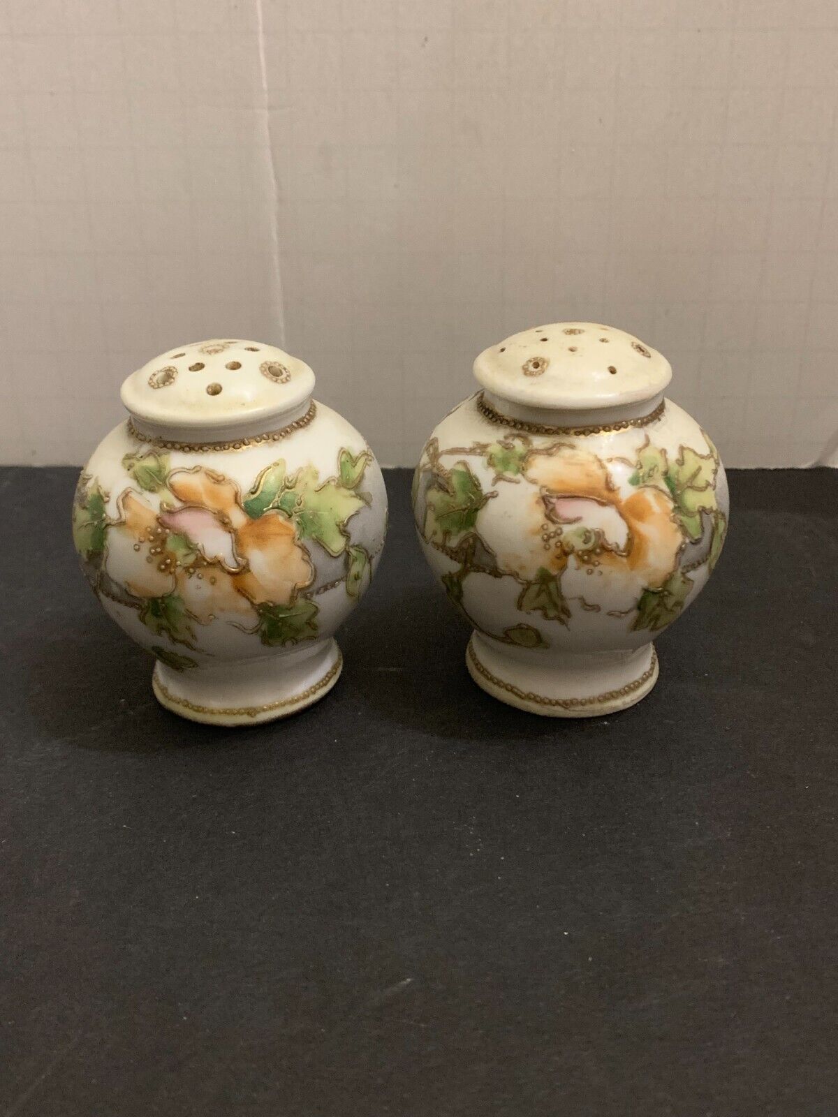 Antique c.1920\'s Hand Painted Porcelain Salt and Pepper Shakers Floral