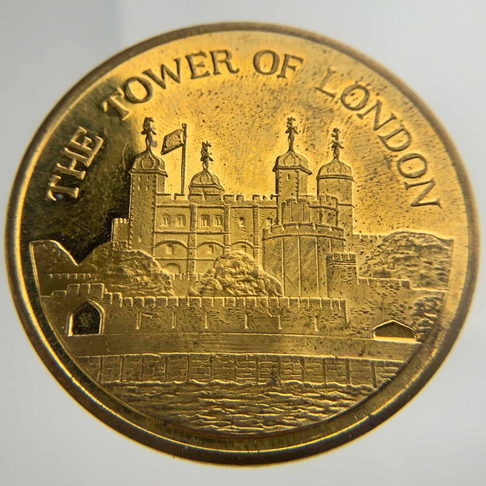 The Tower of London Raven Medallion X955