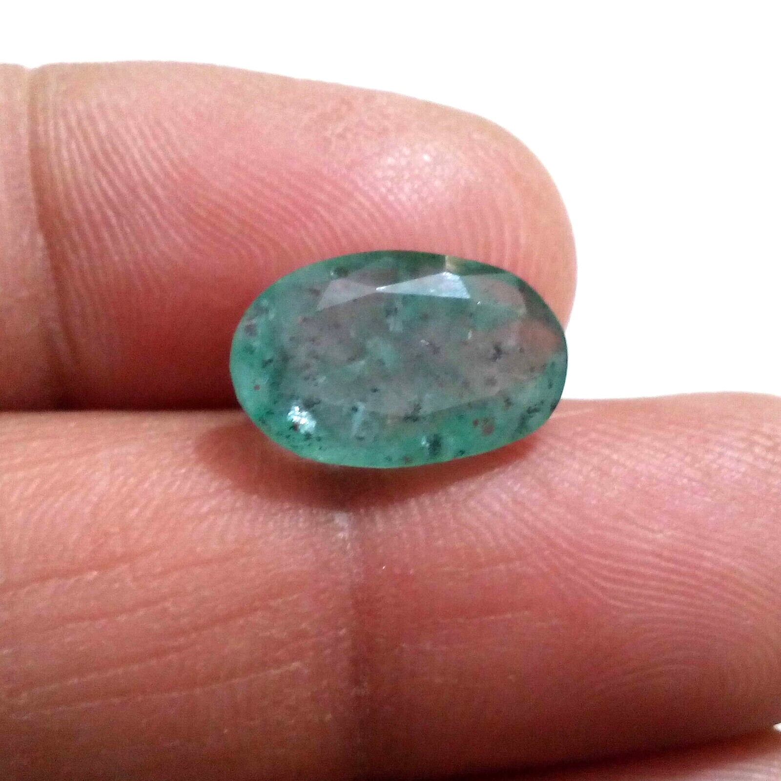 Excellent Zambian Emerald Oval Shape 5.50 Crt Top Green Faceted Loose Gemstone
