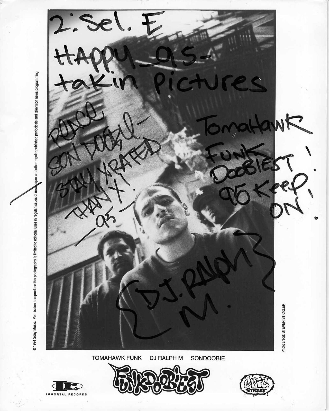 1994 Press Photo FUNKDOOBIEST signed Rap Tomahawk Funk DJ Ralph Sondoobie RARE