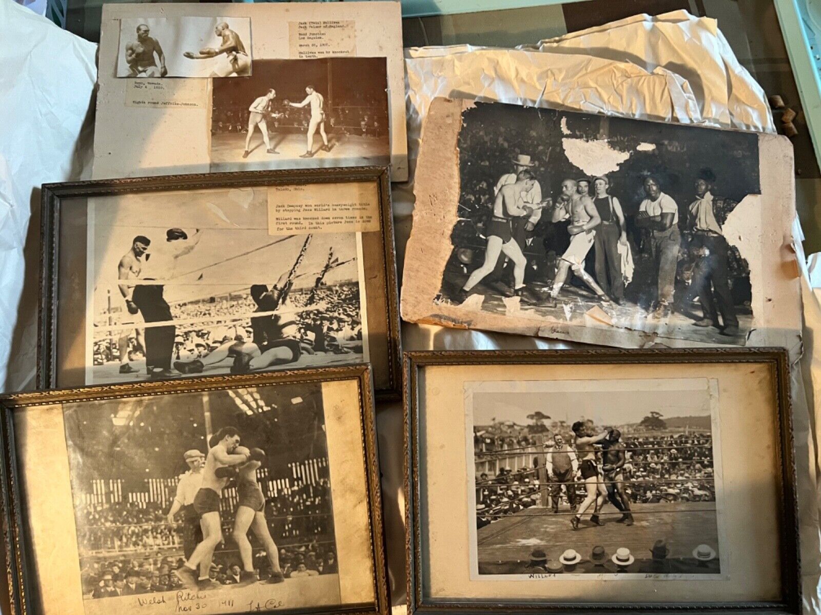 Boxing early 1900’s Boxing Rare photos Most original framed. 