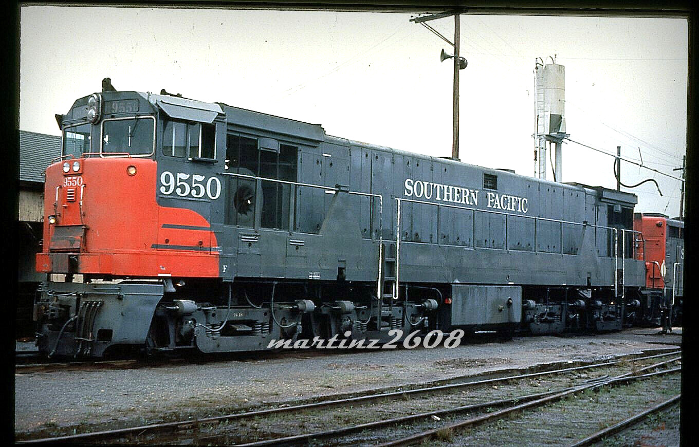 (MZ) DUPE TRAIN SLIDE SOUTHERN PACIFIC (SP) 9550 ROSTER