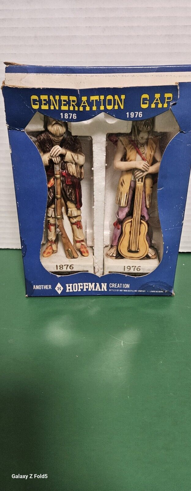Vintage Hoffman Generation Gap Decanters 1876-1976 Set Of 2 Still In Box...