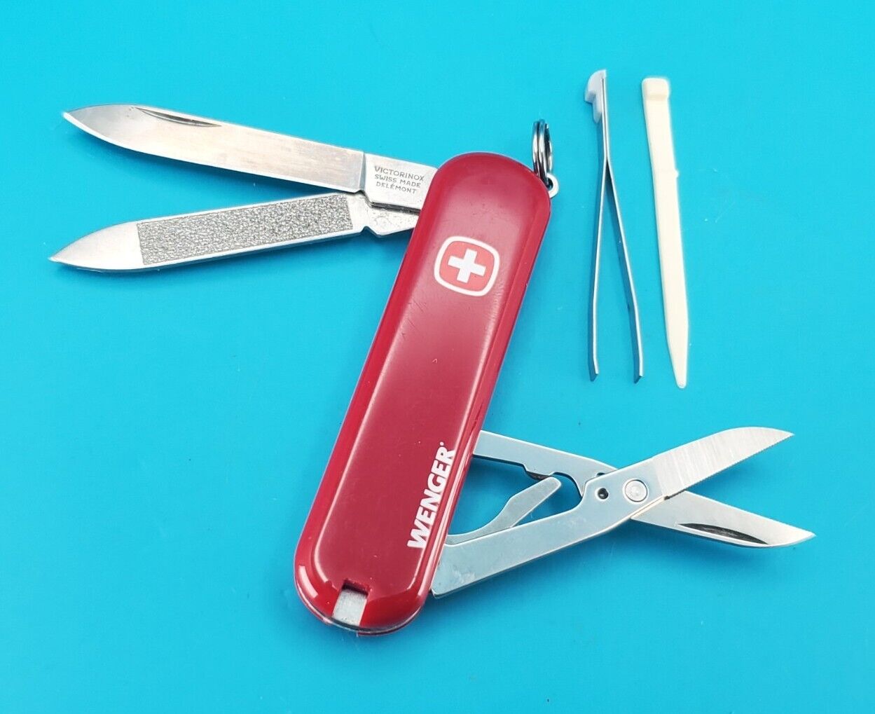 Wenger Esquire Swiss Army Knife Multi Tool Red