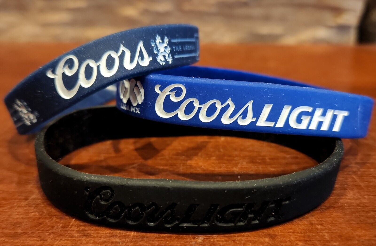 NEW Set of 3 Coors Light Beer Wristband Bracelets Beer Bottle Band Blue & Black