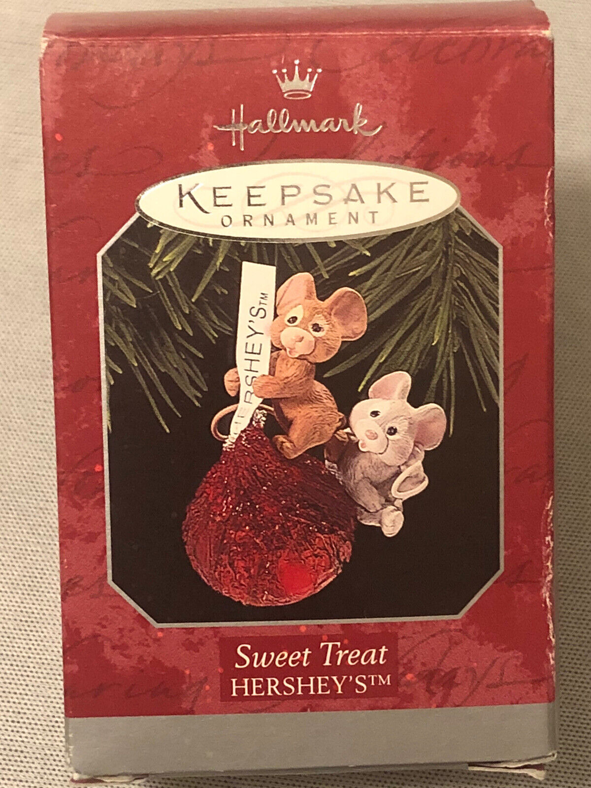 Hallmark Keepsake Holiday Ornament SWEET TREAT HERSHEY'S 1998 $$REDUCED