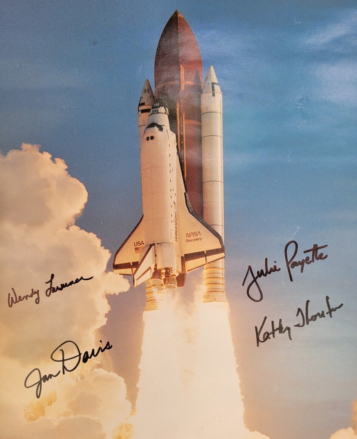 WOMEN ASTRONAUTS of DISCOVERY Lawrence Thornton Davis Payette SIGNED NASA POSTER