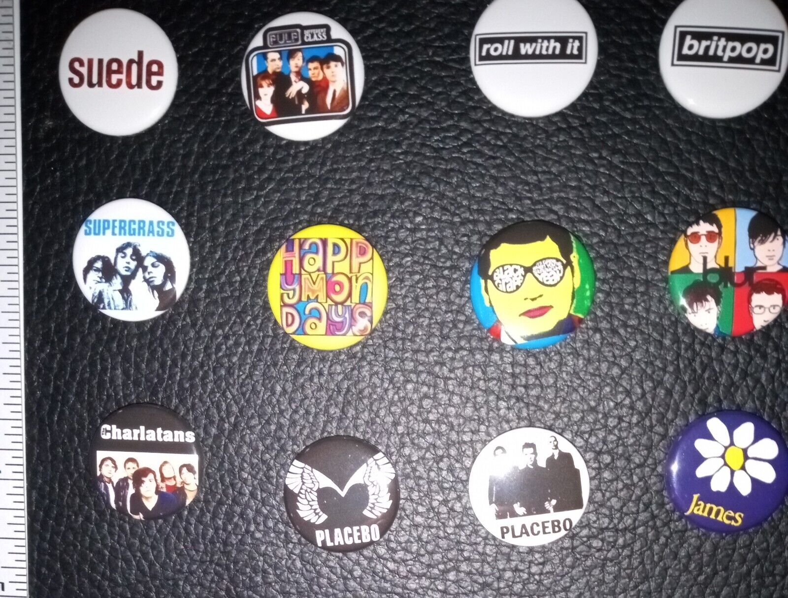 12 Britpop Band Button Pins Badges Madchester Oasis Pulp Suede Placebo