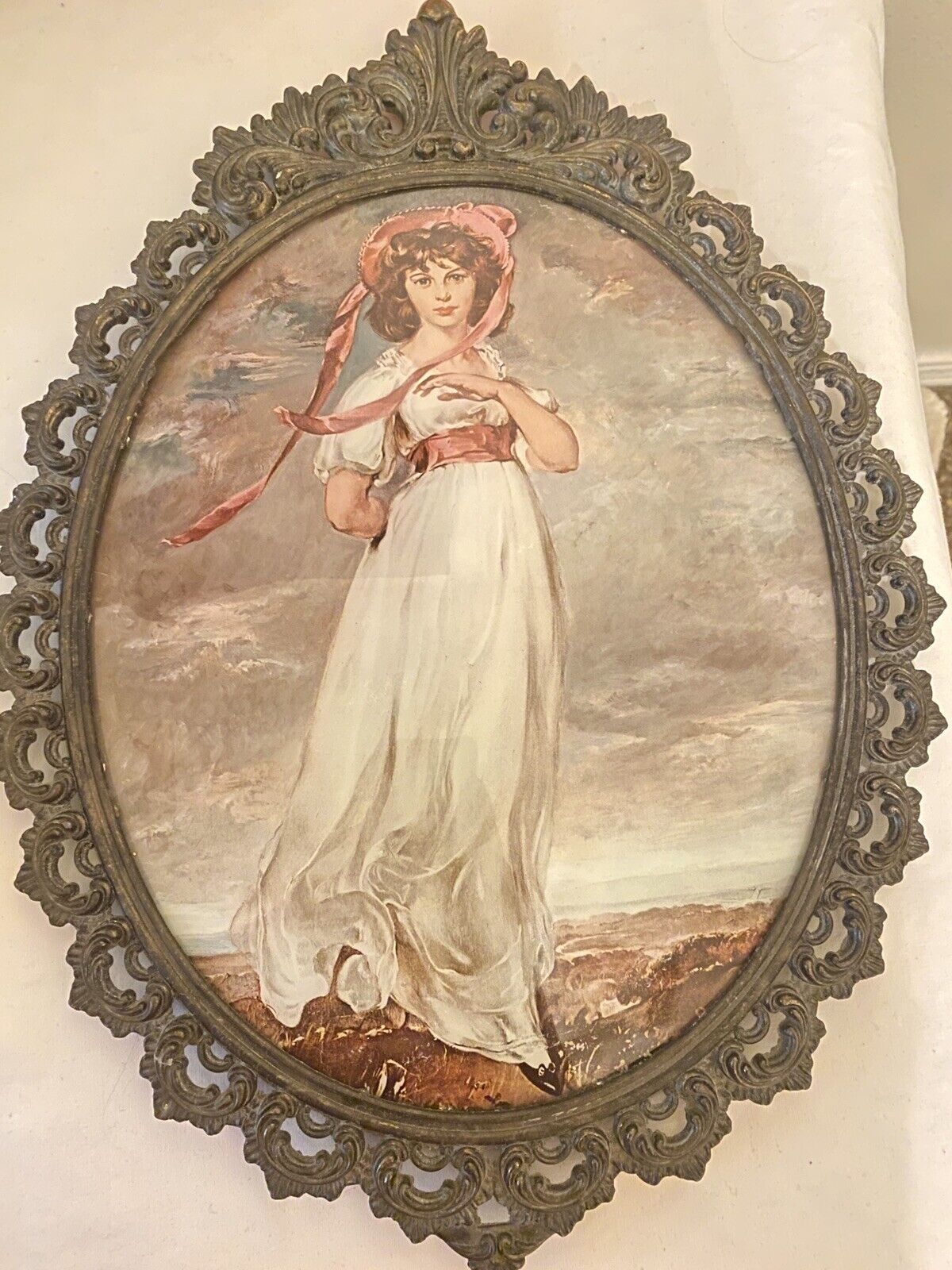 Antique Oval Convex Glass Brass Frame Victorian Girl Pinkie Mad In Italy.