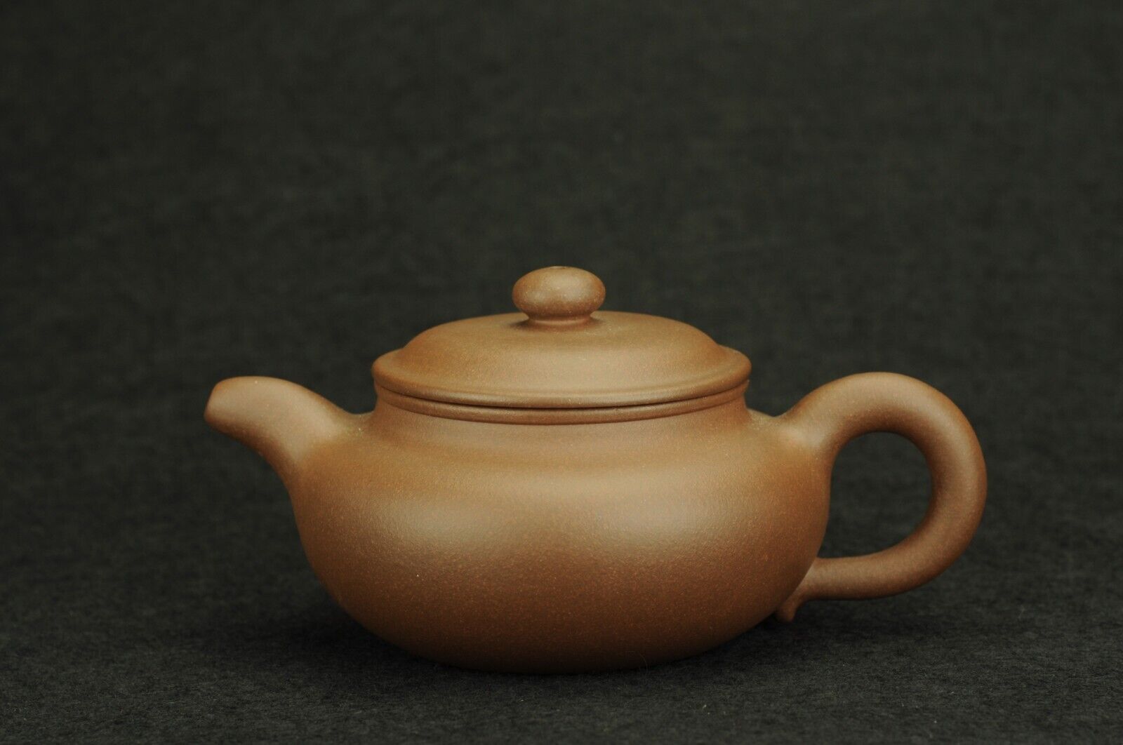 authentic Chinese Yixing zisha fanggu drum teapot dicaoqing 260  cc