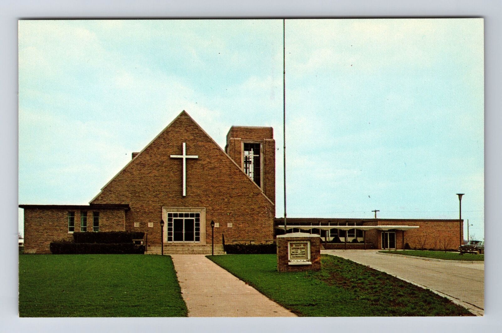 Sturgis MI-Michigan, Trinity Lutheran Church, Religion, Vintage Postcard