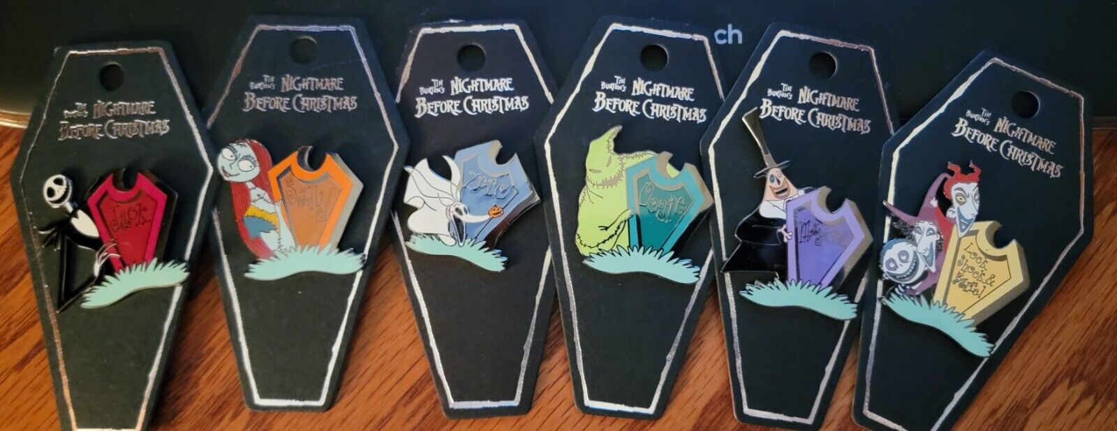 6 Pins - 2002 DLR Nightmare Before Christmas Tombstone Series
