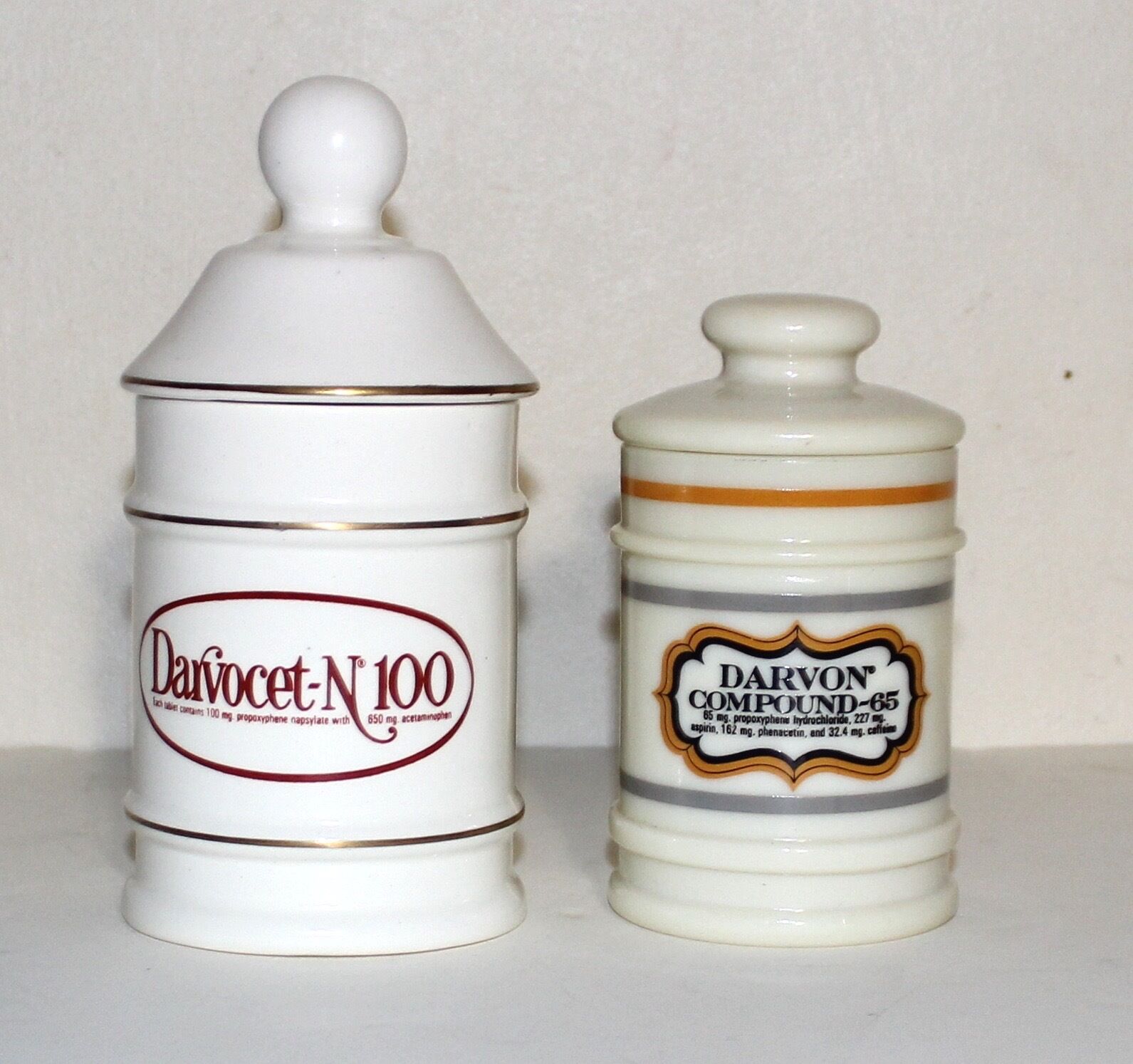 DARVON Darvocet vintage set of two ceramic canister jars Lilly propoxyphene