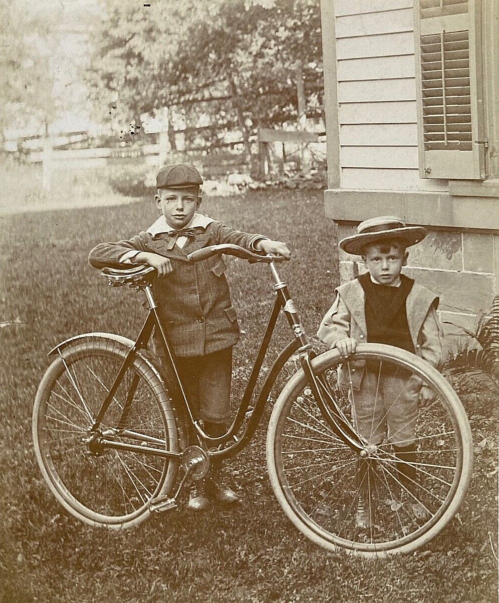 ORIGINAL - WOMEN'S BICYCLE with CHILDREN ID'd PHOTOGRAPH c1890