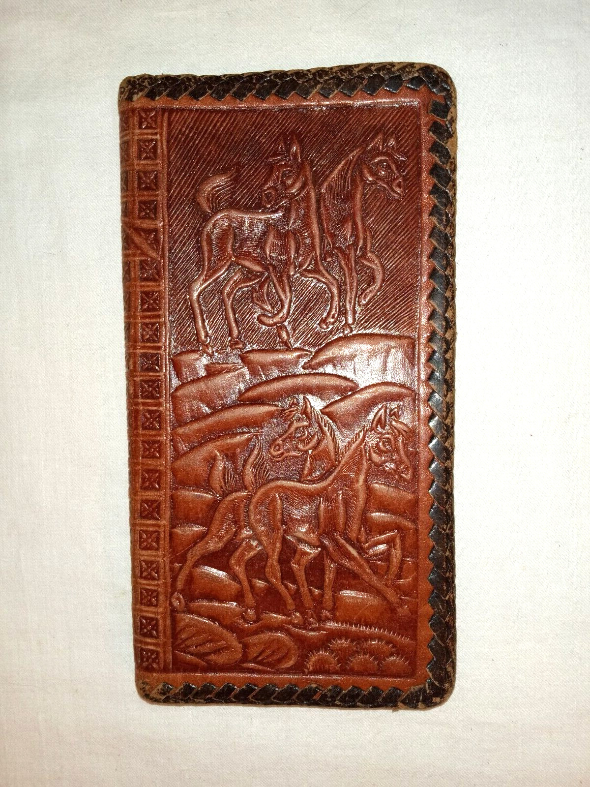 Vintage TOOLED LEATHER WALLET Horses Deer Squirrel Forest MEXICO Folding