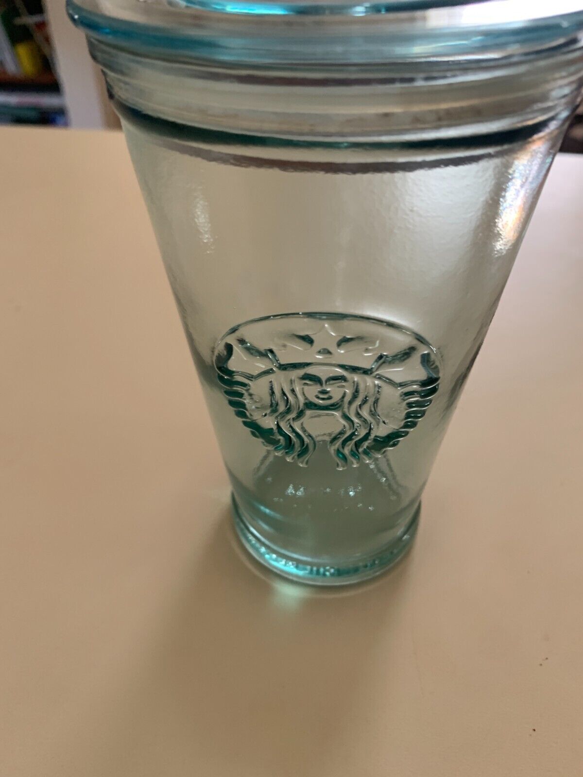 Starbucks Green Glass Tumbler w/lid 16 OZ