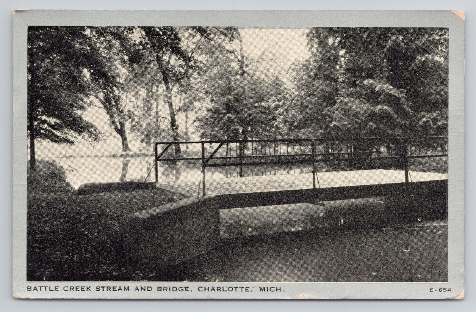 Battle Creek Stream and Bridge, Charlotte Michigan Postcard 1657