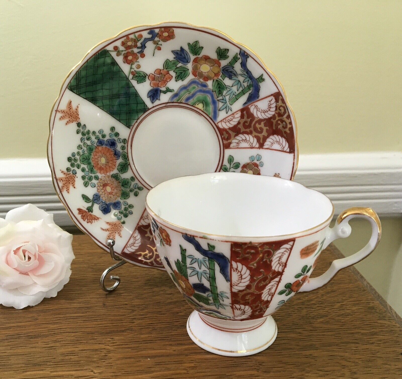 Vintage UCAGCO Handpainted Imari with Gold Accents Teacup & Saucer made in Japan