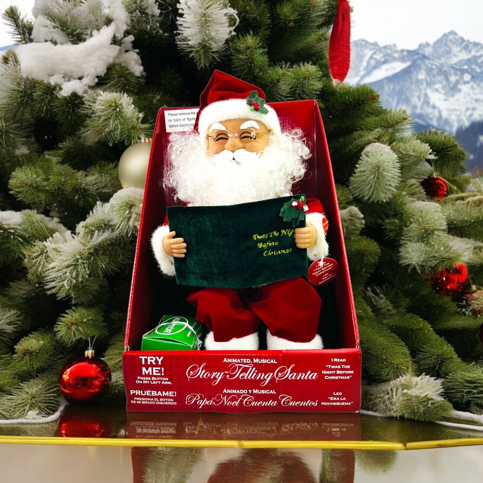 2005 Christmas International Story Telling Musical Santa Claus Vintage NEW