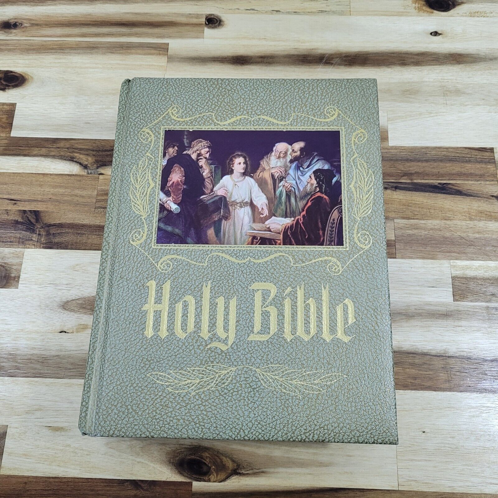 Vintage Holy Bible Catholic Heirloom Edition New American Bible  NAB 1974-1975