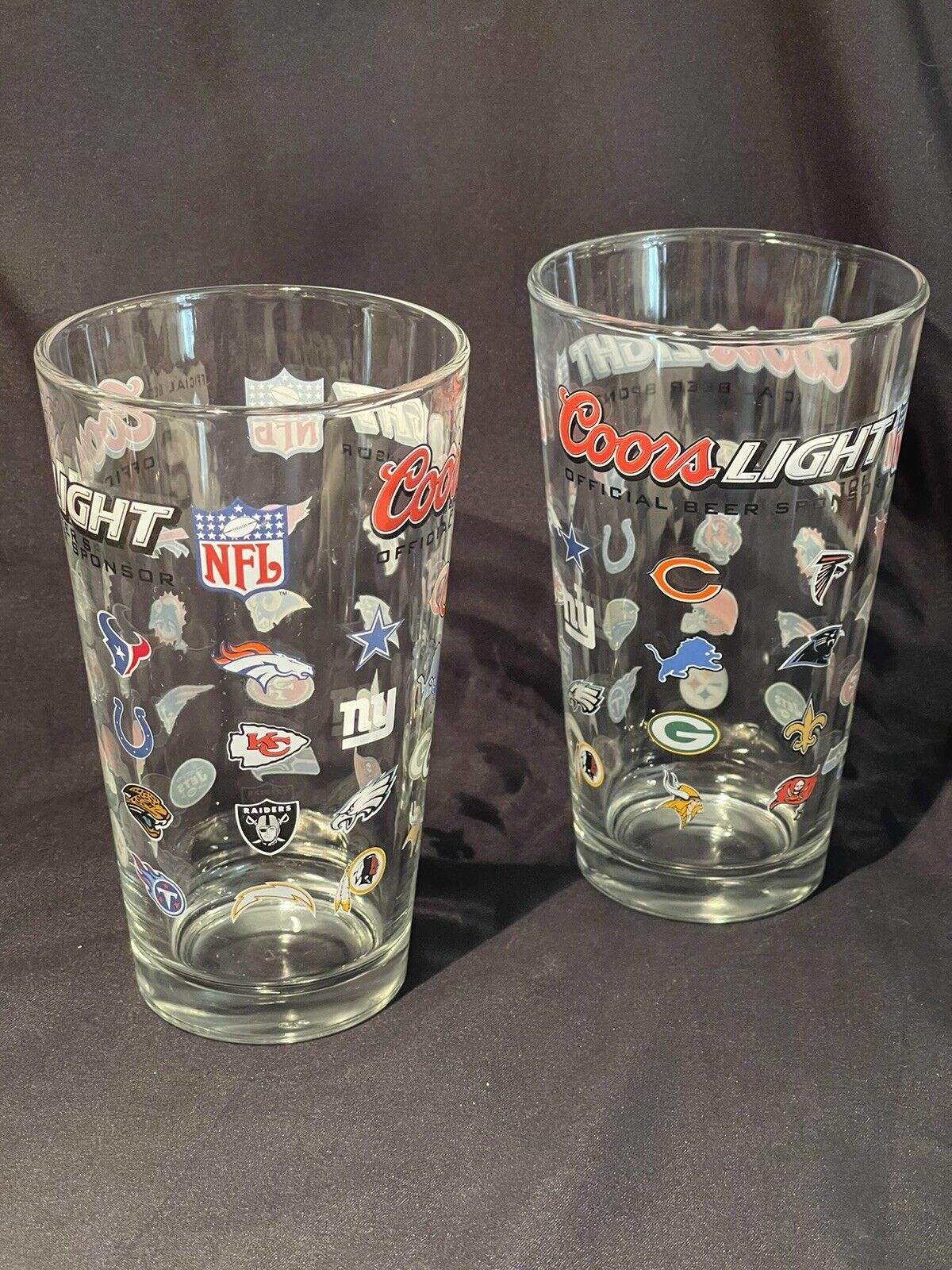 Set Of 2 Coors Light NFL 32 Logo Football Team Pint Beer Glasses 16 oz ~MINT~