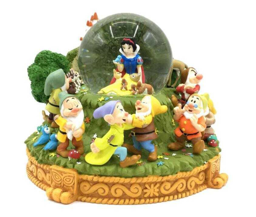 Disney Snow White & the Seven Dwarfs Musical Snow Vintage Goods Japan.