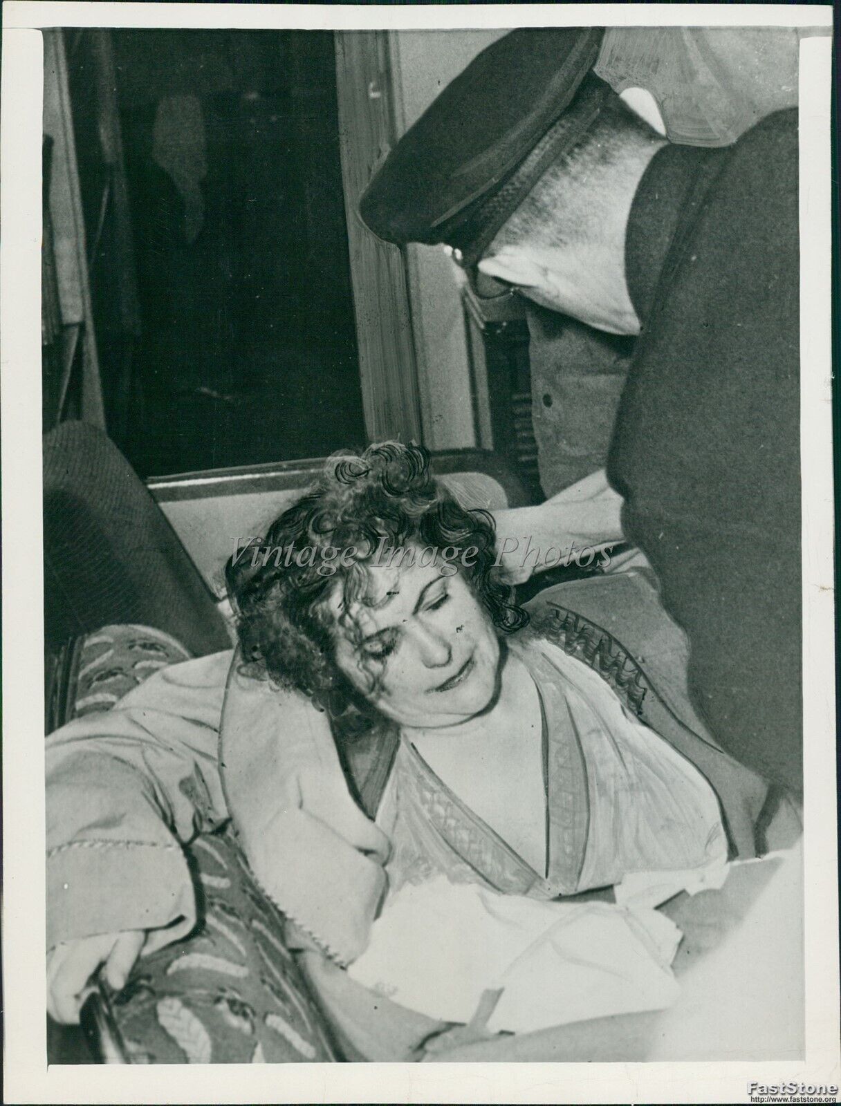 1946 Mrs Samuel B Dull Scottsdale Pa Carbon Monoxide Fumes Rescues Photo 6X8