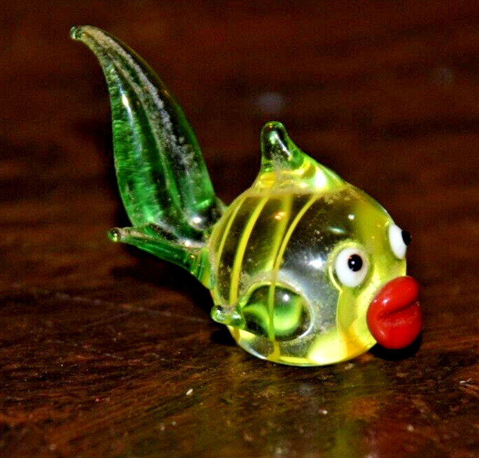 Vtg murano Art Glass Blown Fish Red Lips Miniature Mini Figurine