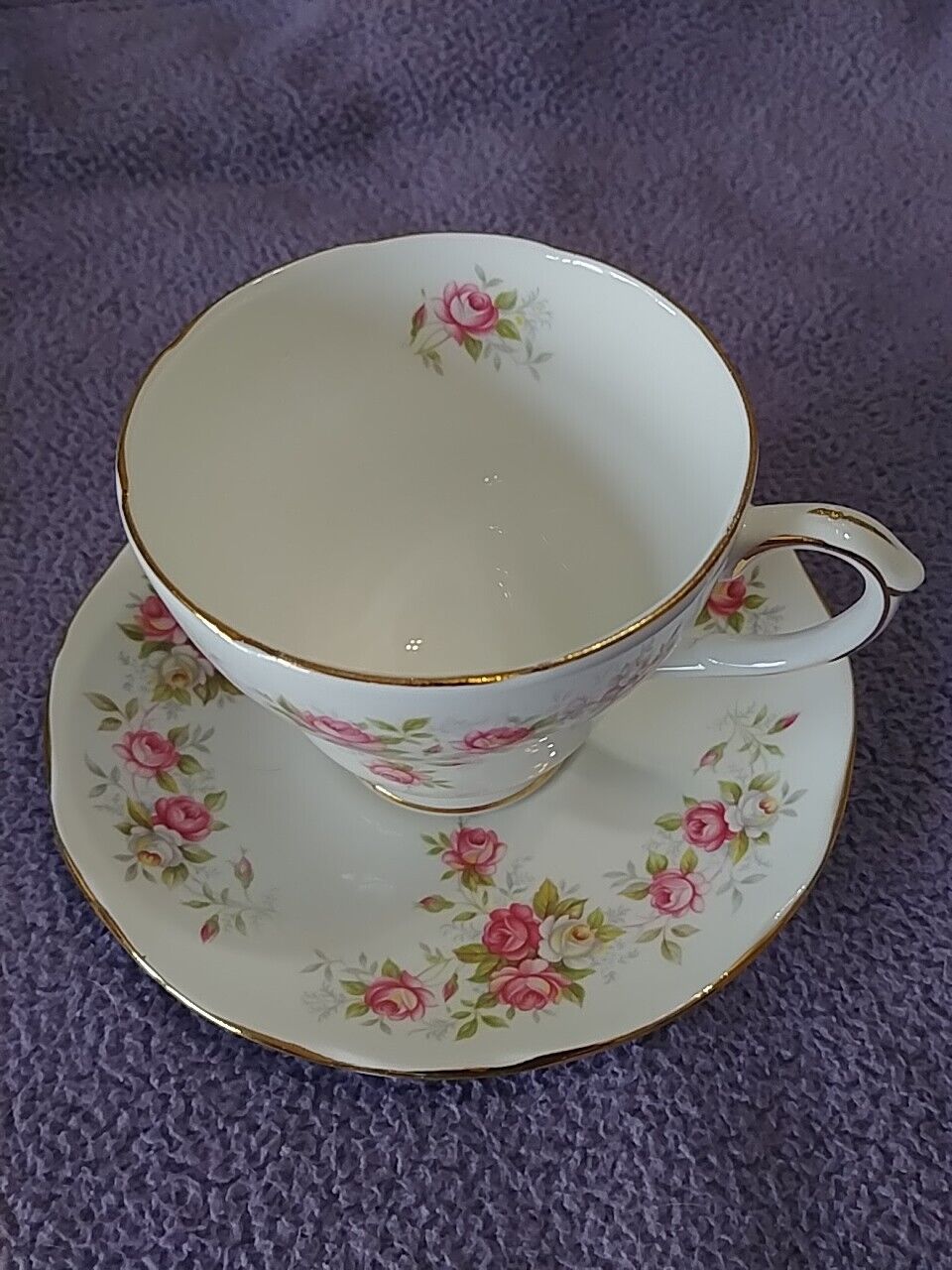 Duchess Bone China Made in England June Bouquet #981 Gold Rim Cup and Saucer
