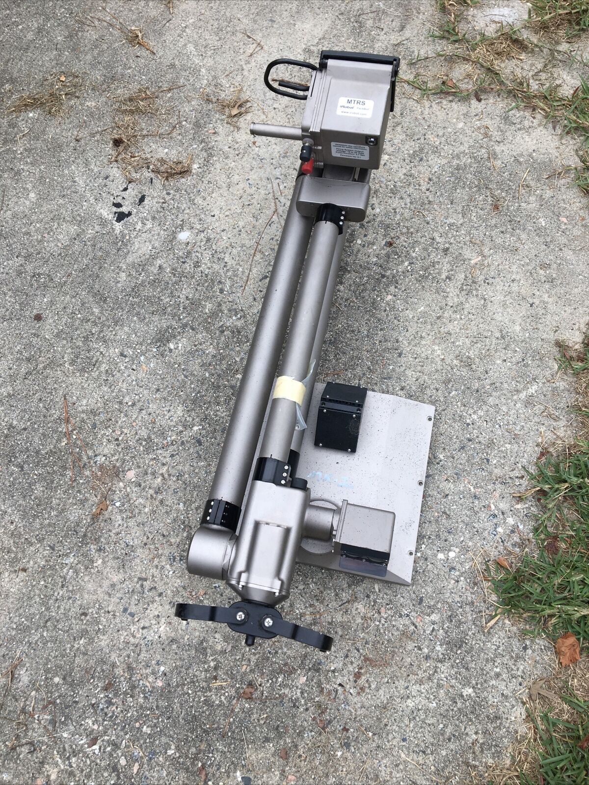 iRobot 510 PACKBOT MK-1 Robot Gripping Arm w/ Cameras..Free Shipping