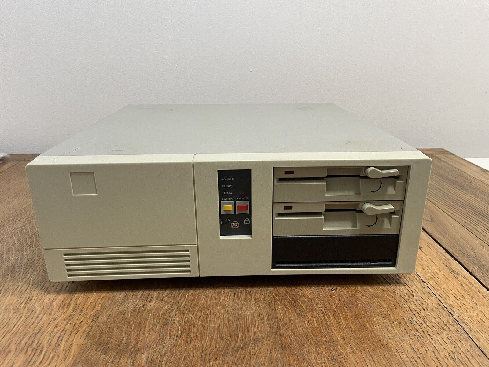 Old Vintage Computer See Photo 
