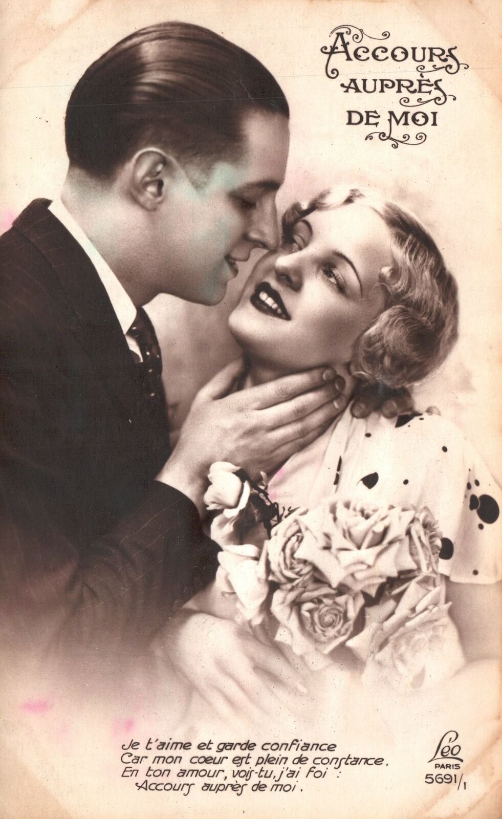 Vintage Postcard Beautiful Couple Glamorous Dress Kiss Romance Photograph