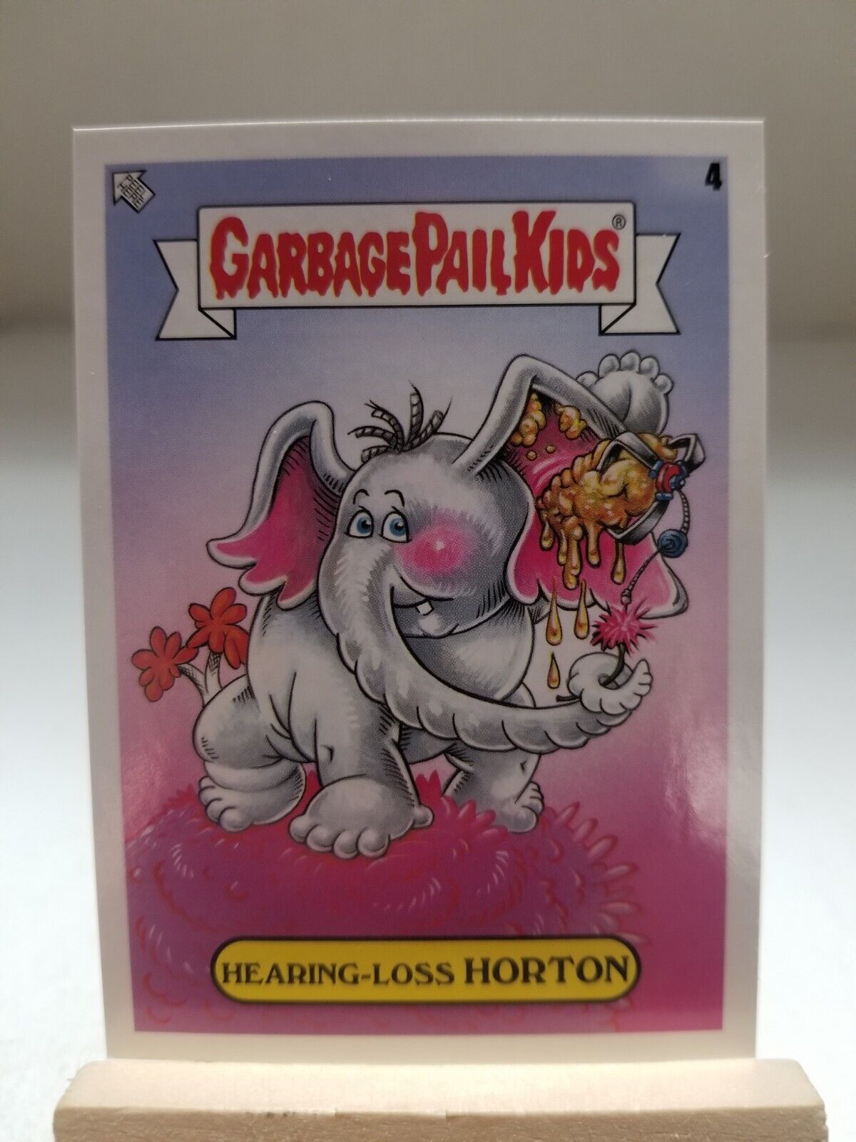 2022 Garbage Pail Kids Book Worms Gross Adaptions #4 Hearing Loss Horton