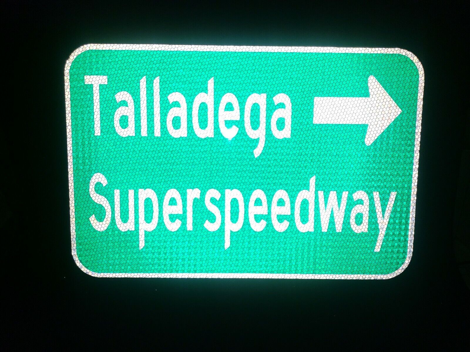 TALLADEGA SUPERSPEEDWAY route road sign 18\
