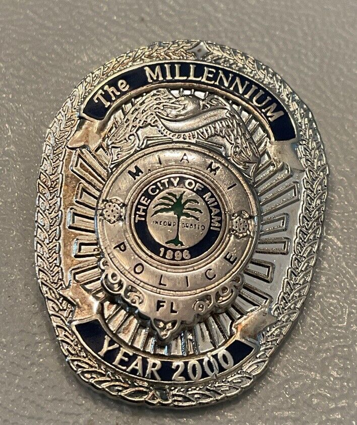 Florida Miami Police City Of MIAMI 2000 The New millennium Lapel Pin.