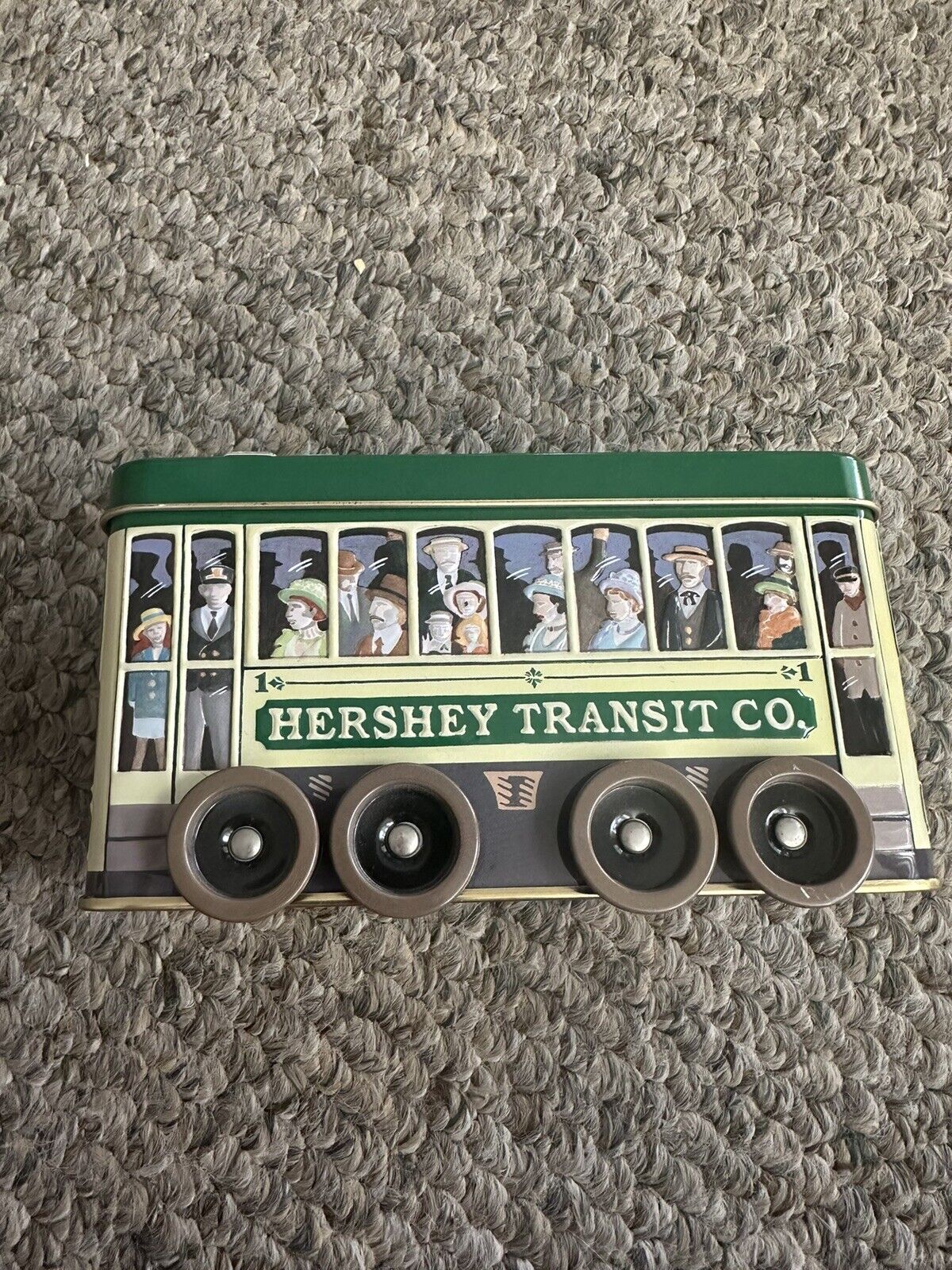 2002 Hershey Transit Co. Vehicle Series Canister Tin #3 Trolley Wheels Move 