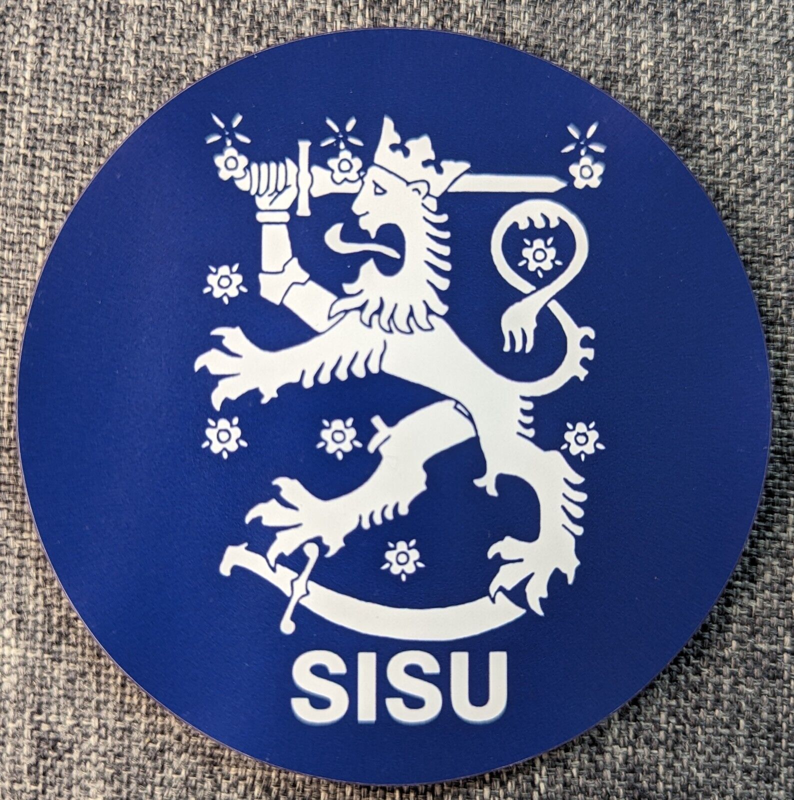 Finnish Coat of Arms Sisu 3 Inch Round Vinyl Magnet 