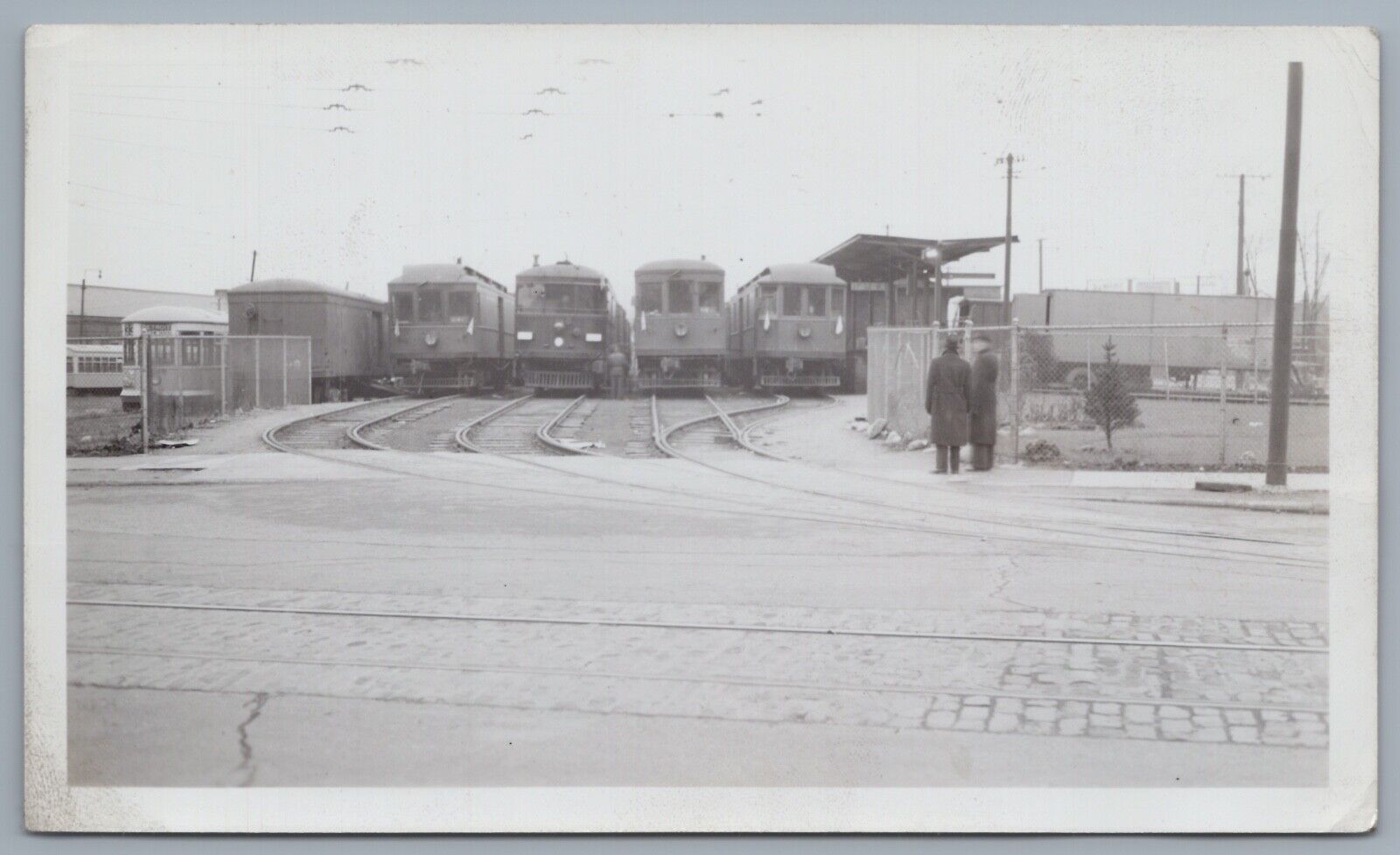 Trolley Photo - Lake Shore Electric Railway Interurban Passenger Car Yard 1937