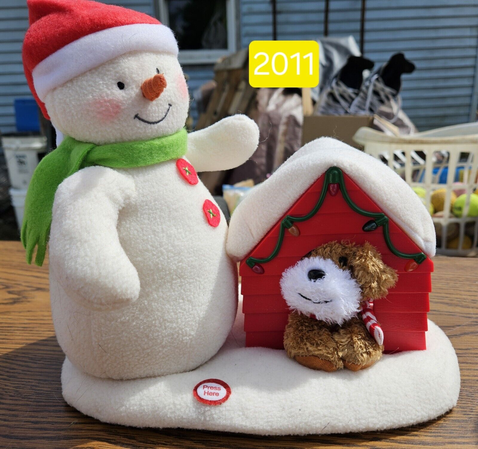 Hallmark Jingle Pals Deck The Halls Duo Animated Snowman Dog Plush 2011