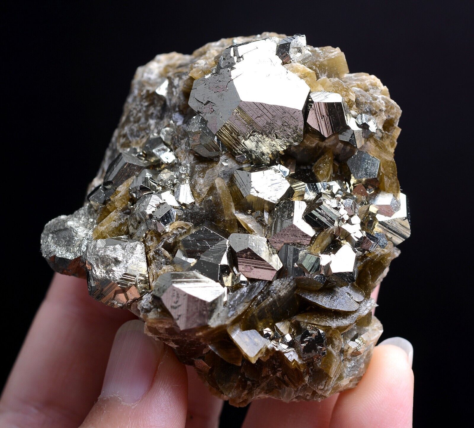 205gNatural Highest Grade Benz Pyrite & Yellow Calcite Mineral Specimen/ China